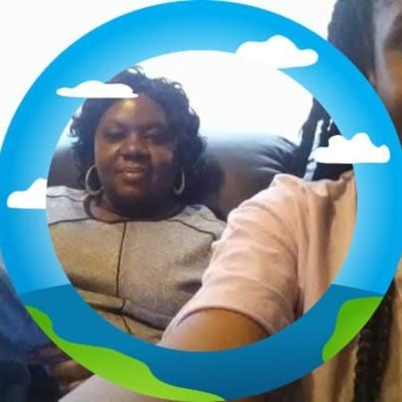 Meet your Posher, Christine - Picture 1 of 1